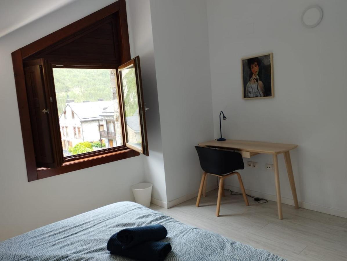 Fabuloso Apartamento Con Vistas A La Montana El Abedul Luga 23 Castiello De Jaca Eksteriør bilde