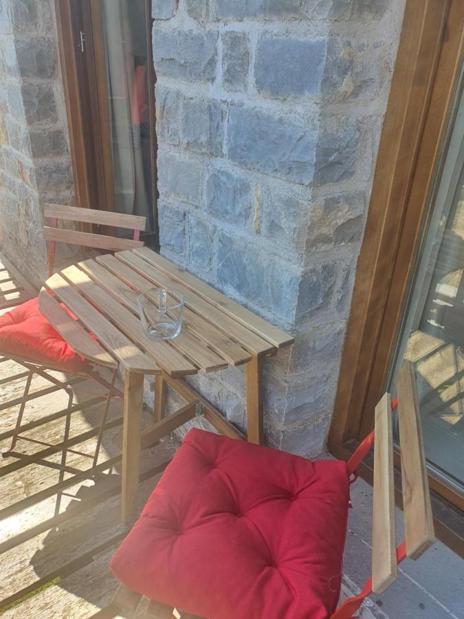 Fabuloso Apartamento Con Vistas A La Montana El Abedul Luga 23 Castiello De Jaca Eksteriør bilde